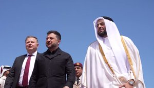 Зеленский прибыл с визитом в Катар. ВИДЕО