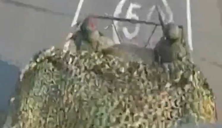 Дрони 426-го полку БпС знищили три ворожі вантажівки на ходу, четверта вибухнула з боєкомплектом. ВIДЕО