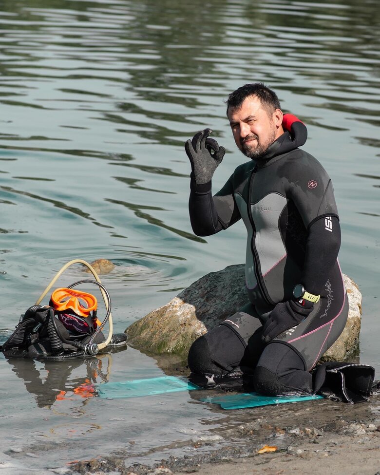 Військовослужбовець Артем Мороз: У мене влили два з половиною літри крові. Я не знаю, як я вижив 02 Військовослужбовець Артем Мороз: У мене влили два з половиною літри крові. Я не знаю, як я вижив 02