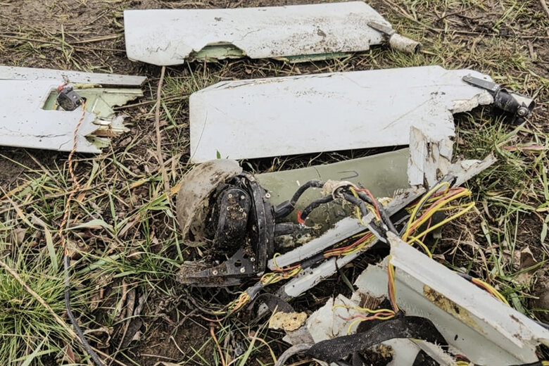 National Guard troops from Spartan brigade destroyed enemy strike UAV Lancet using rifle in Zaporizhzhia direction. 01