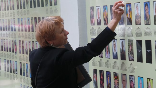 Марш матерів України відбувся у центрі Києва 24