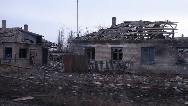 Колоною на Донецьк поїхало 42 особи, на мирну територію - 866: евакуація мирних жителів з Дебальцевого. Частина 2 02