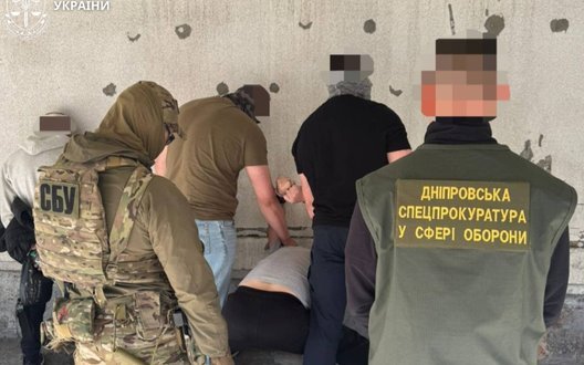 Вимагав $1500 у ветерана війни за зняття з обліку: затримано офіцера ТЦК у Дніпрі. ФОТОрепортаж