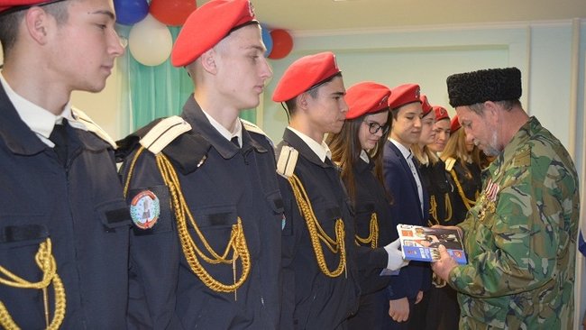 Примус місцевих до військової служби окупантам: головне про воєнний злочин Росії у Криму 03