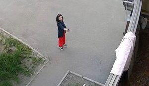 Жінка відкрила стрілянину по багатоповерхівці у Дніпровському районі Києва: поліція розшукує порушницю. ВІДЕО+ФОТО