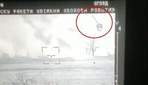 Tower of Russian T-90M tank was demolished after attack by Ukrainian soldiers. VIDEO
