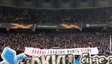 Фанаты "Динамо" во время матча скандировали: "Хто замовив Катю Гандзюк?". На трибунах был баннер "Мангер вбивця". ВИДЕО+ФОТО