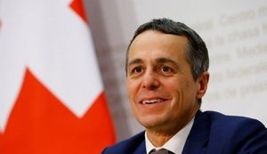 Зеленский поздравил Игнацио Кассиса со вступлением в должность президента Швейцарии