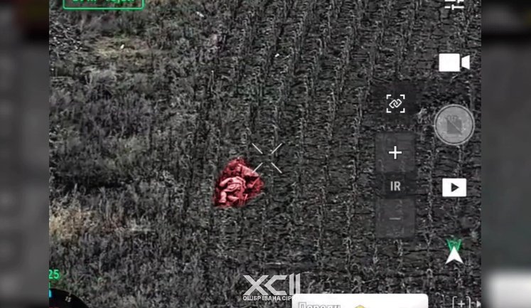 Снайпер 92-ї ОШБр "зняв" рашиста з першого пострілу під час втечі. ВIДЕО