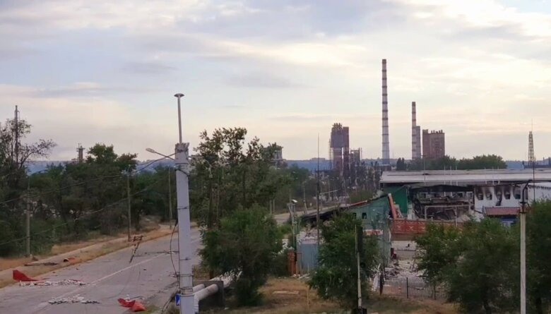 Атака на Лисичанск отбита, в Северодонецке - бои, оккупанты завладели Николаевкой, - Гайдай 04