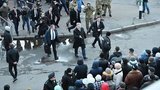 "Класичний фейк, коли фото підрізають": Цеголко опублікував спростування "втечі" Порошенка з мітингу в Житомирі