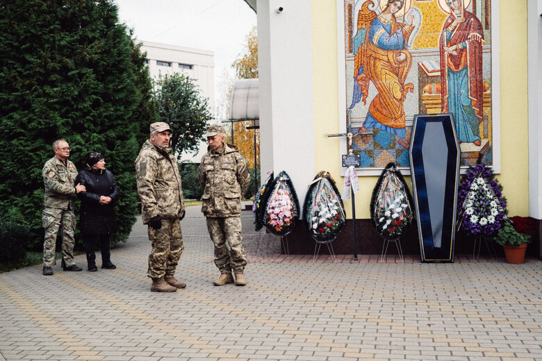 In Brovary, bid farewell to soldier Oleksandr Fatieiev, who died in battle against ruscists in Luhansk region, was held 11