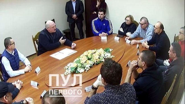 Лукашенко встретился в СИЗО КГБ с политзаключенными оппозиционерами 01