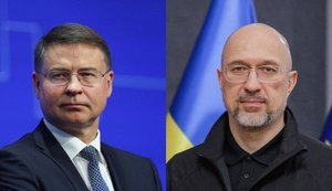 Шмигаль зустрівся із єврокомісаром Домбровскісом