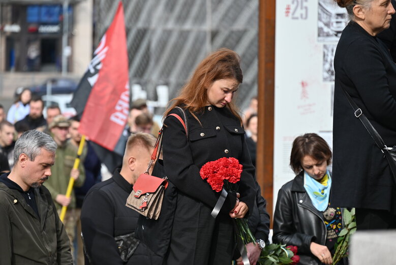 У Києві попрощалися з командиром роти стрілецького батальйону Олександром Пастухом (Добрим), який загинув у бою проти рашистів на Луганщині 21