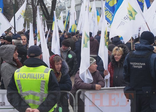 Agrarians rally against land sale in Ukraine 07