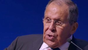 Росія чекатиме нових пропозицій щодо мирних переговорів, але ілюзій не має, - Лавров. ВIДЕО