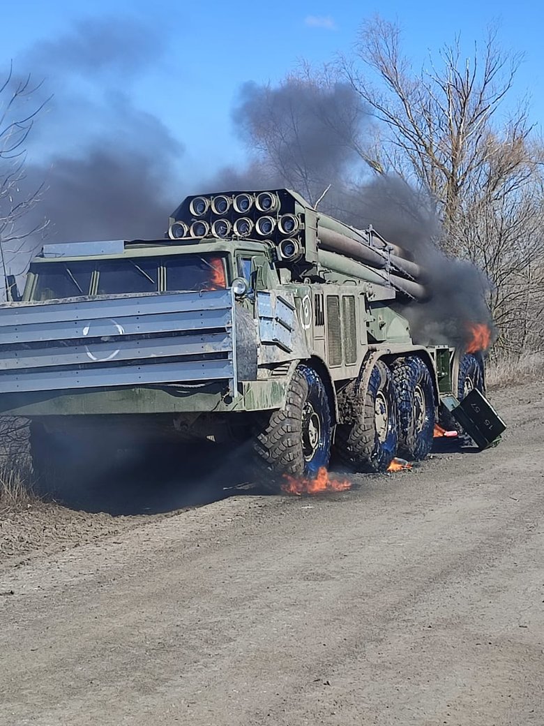 На Чернігівщині знищена чергова група окупантів, захоплено РСЗВ Ураган, - ОК Північ 11 На Чернігівщині знищена чергова група окупантів, захоплено РСЗВ Ураган, - ОК Північ 11