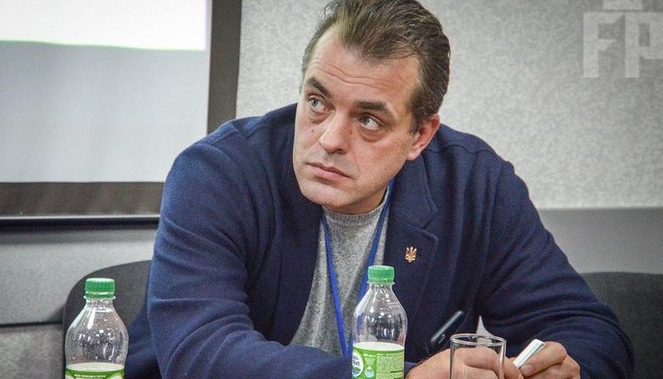Радник Порошенка Бірюков звинуватив Зеленського у скасуванні статті про незаконне збагачення і звільненні Савченко та Рубана