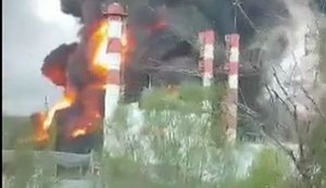 Жительница Туапсе жалуется на пожары и нефтяные осадки: "У меня машина, бл#дь, вся в нефти! Я не вижу, бл#дь, куда ехать!". ВИДЕО