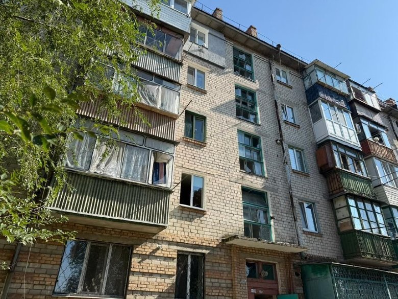 обстріли