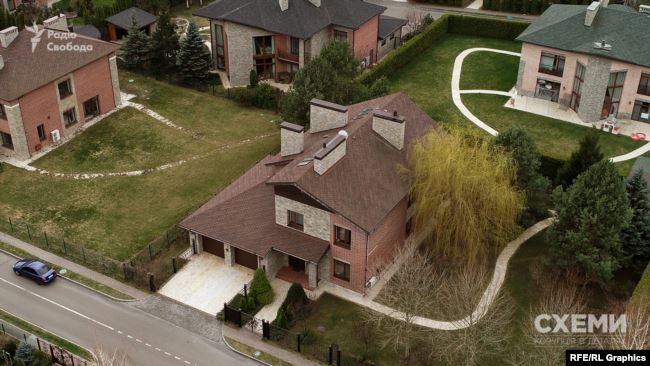 Новий міністр економіки Петрашко не вказав у декларації будинок під Києвом, квартиру в Москві та дві машини, - Схеми 01