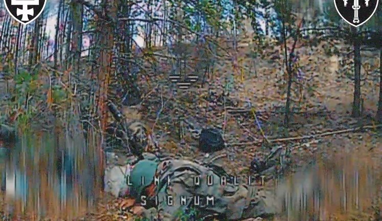Окупант прикинувся мертвим в лісі та залишився "відпочивати" там назавжди: бійці SIGNUM. ВIДЕО