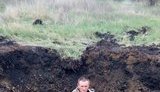 Наслідки обстрілу російськими терористами селища Орлівка з РСЗВ "Град". ФОТО