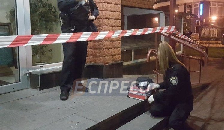 Владелец ресторана в Киеве после конфликта с посетителями начал стрелять: убит 1 человек, двое ранены. ВИДЕО+ФОТОрепортаж