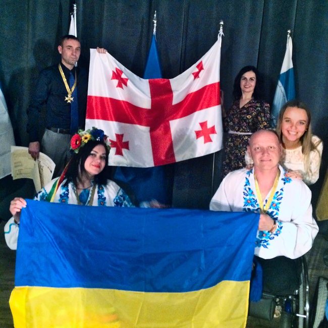 Украинская танцевальная пара выиграла Гран-при международного инклюзивного фестиваля-конкурса в Грузии, - Порошенко 02