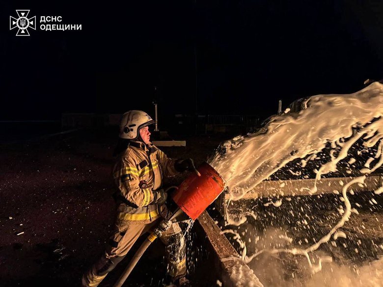 Росіяни знову атакували енергетику Одещини