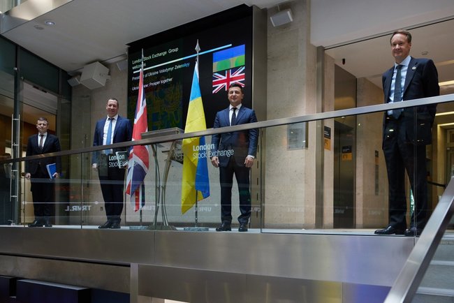 Зеленский призвал британские финансовые круги участвовать в проекте создания Киев-Сити 01 Зеленский призвал британские финансовые круги участвовать в проекте создания Киев-Сити 01