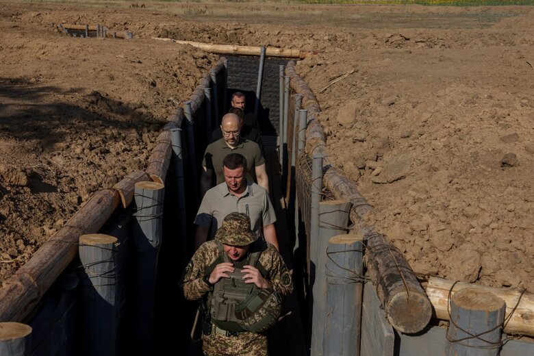 На Херсонщині процес будівництва фортифікацій завершено на 97%, - Шмигаль