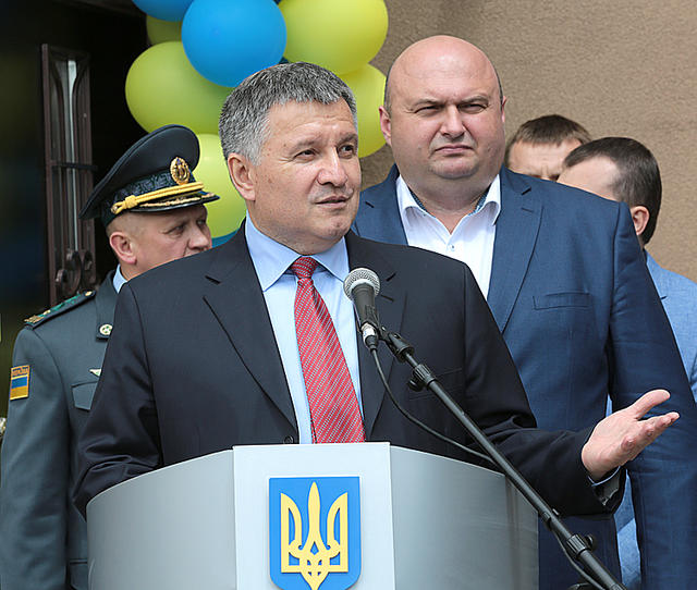 36 семей пограничников в Хмельницком получили квартиры 02