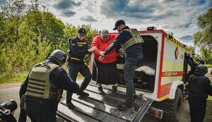 Евакуація з прифронтових пунктів Харківщини
