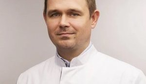 Полиция задержала в аэропорту Одессы иностранца по подозрению в убийстве пластического хирурга в Киеве