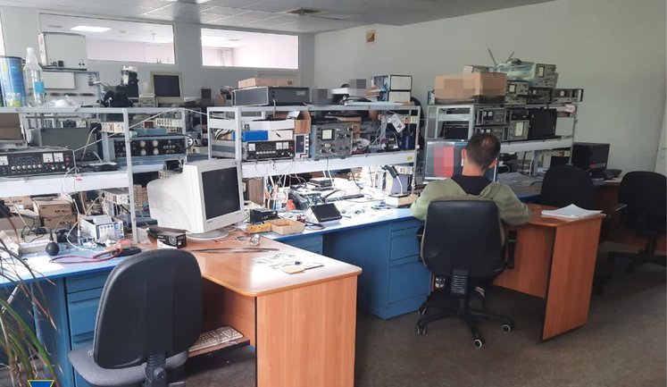 СБУ обнаружила нелегальных торговцев техникой для "прослушки" и видеонаблюдения