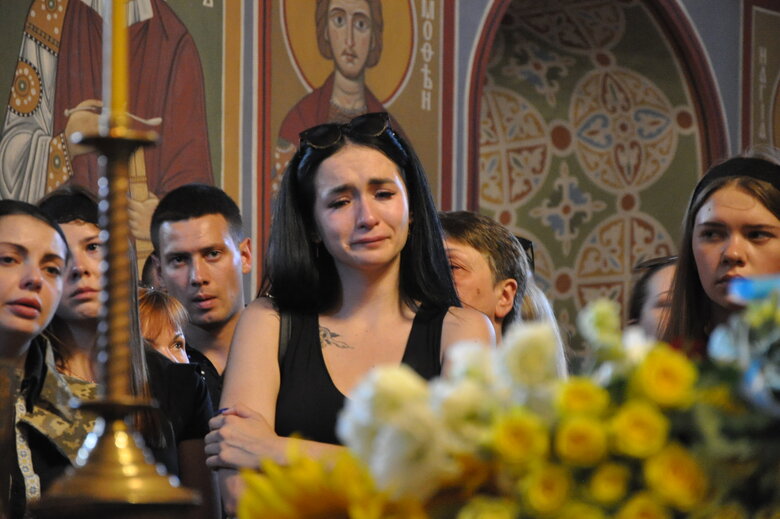 З телеведучим та військовим Карімом Гуламовим, який загинув у бою з російськими окупантами, попрощались у Києві 52