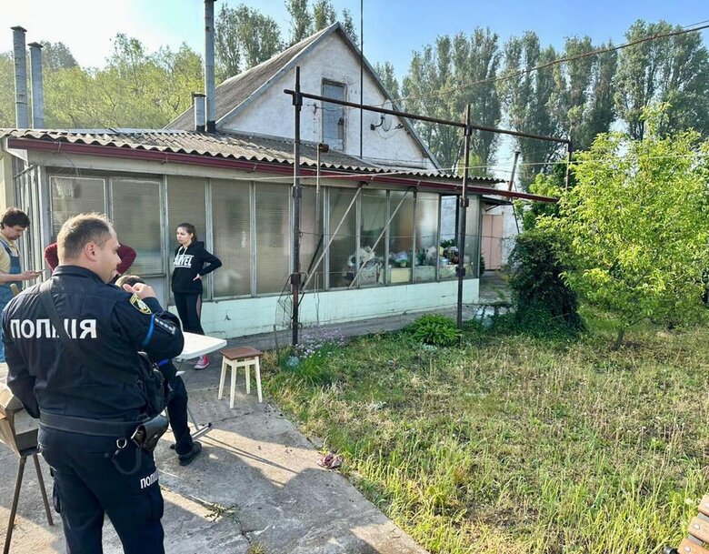 Consequences of missile attack on Dnipro 03