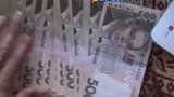 Жертвами шахраїв в Україні стають пенсіонери, схильні до азартних ігор громадяни, а також люди, які вірять у легку наживу, - розслідування. ВIДЕО