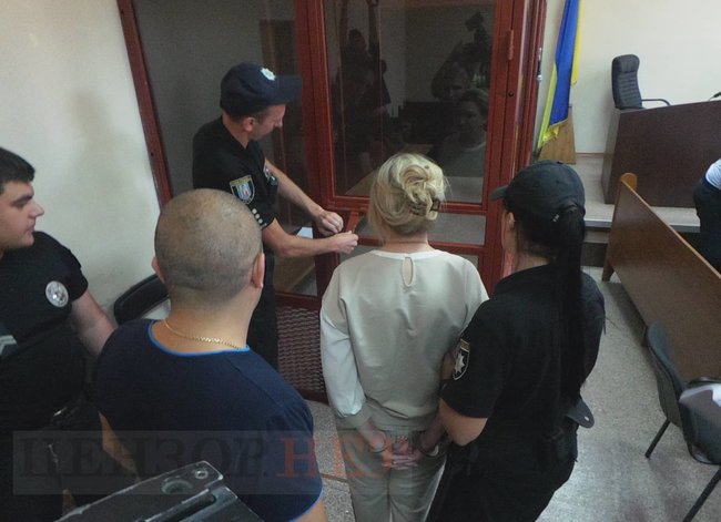 Суд над Богатирьовою: Прокуратура вимагає арешту 04