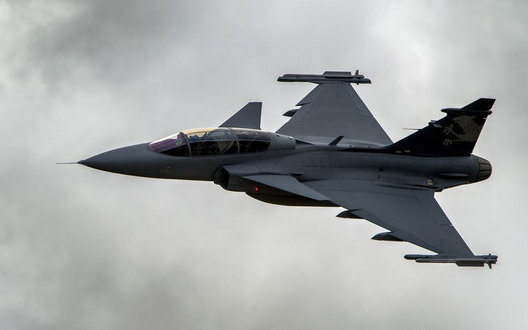 Швеція призупинила винищувачів Gripen Україні