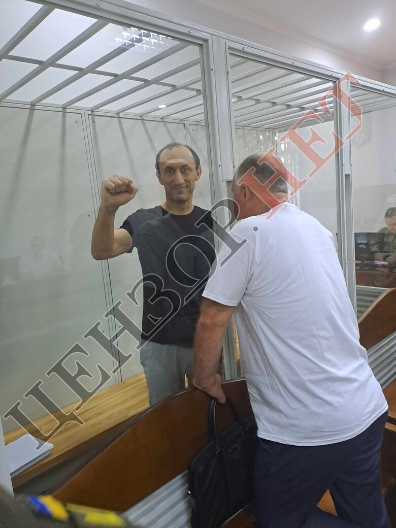 Началось судебное заседание по делу Червинского 02