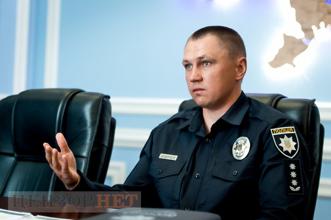 Заступник голови Нацполіції Максим Цуцкірідзе: Зниклий начштабу Одеського загону морської прикордонної охорони Чертков мав значні боргові зобов’язання. За декілька днів до зникнення він програв велику суму в казино 06