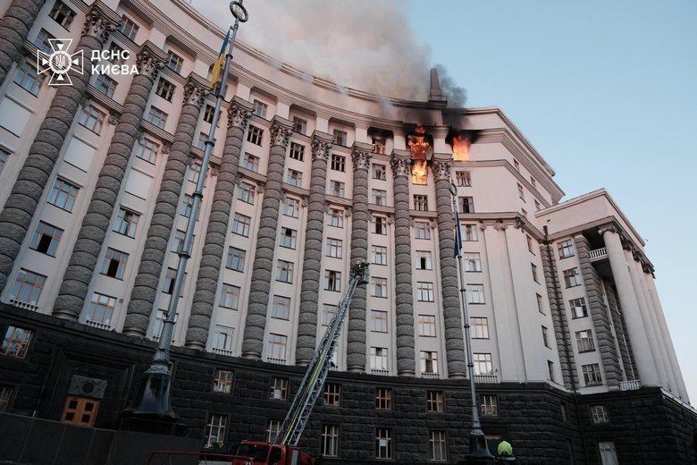 Кабмін після атаки