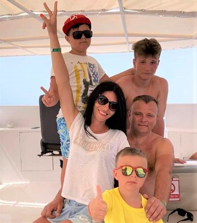 Російська авіабомба вбила всю сімю 16-річного чемпіона України із самбо у Сумах 02