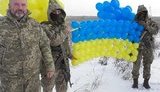 Воїни 10-ї ОГШБр "Едельвейс" запустили український прапор із повітряних кульок у бік окупованого Донбасу. ВIДЕО