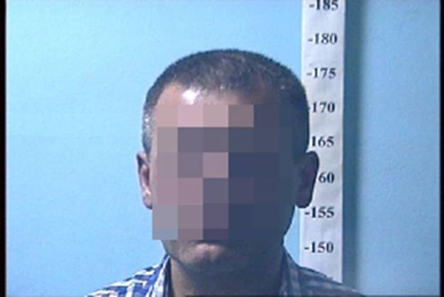 Зловмисник протягом години скоїв три розбійні напади в Києві, - поліція 01