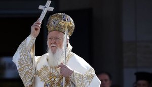Наш обов'язок - повернути Київ і Скоп'є до канонічного порядку та правди, - патріарх Варфоломій