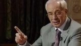 Под крики "ганьба" Азаров заявил, что людям нельзя рассказывать сказки